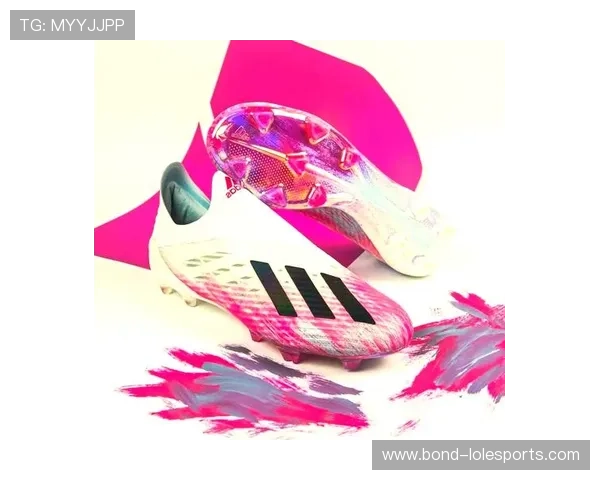 足球球星如何选择合适的足球鞋钉子提高场上表现与稳定性